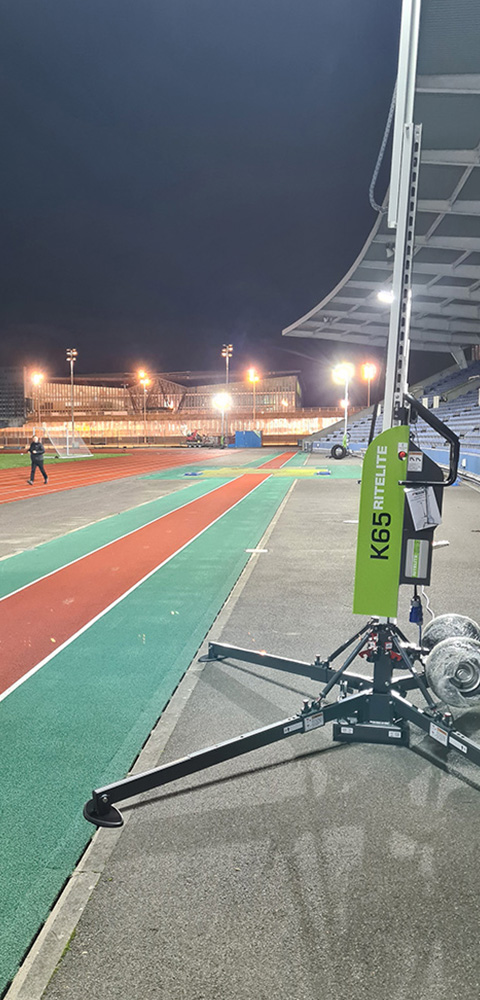 Quad Pod K65 mobile lighting towers lighting up the track at Crystal Palace National Sports Centre for winter training