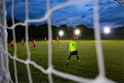 2-KIT-Sports-LITE-Football Ritelite Sports-LITE 2 kit training lights lighting up a goal for winter goalkeeper practice