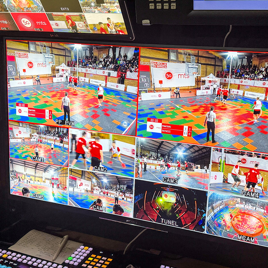 Ritelite Quad Pod K65 mobile lighting towers lighting up a 3x3 basketball court for training