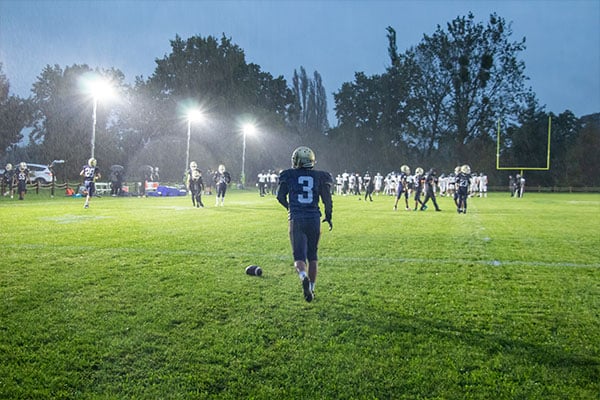 AmericanFootball-Match9126