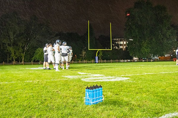 AmericanFootball-Match9328