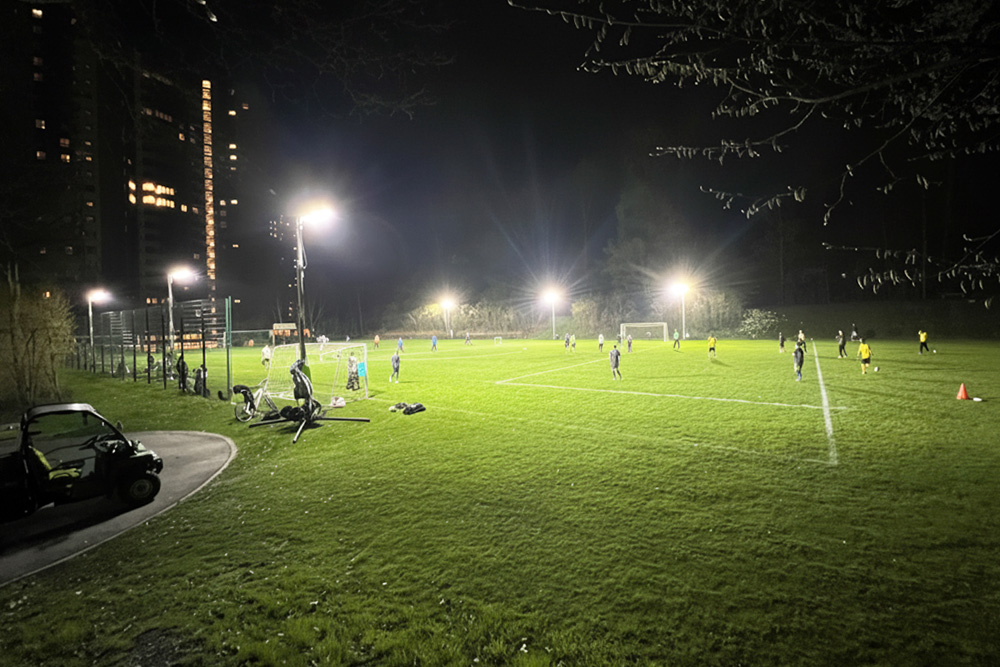 Ritelite Quad Pod K65 mobile lighting towers lighting up a pitch for evening outdoor winter rugby practice
